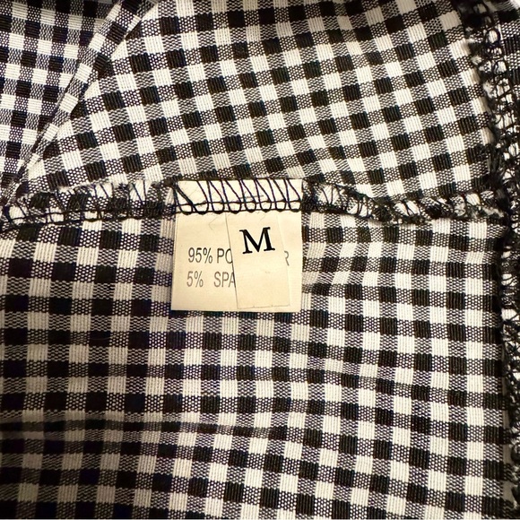 Black & White Gingham Smocked Blouse – Size M - Picture 5 of 6